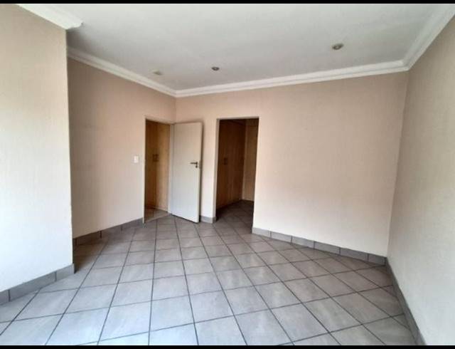 3 BEDROOM PROPERTY TO RENT IN MANTEVREDE